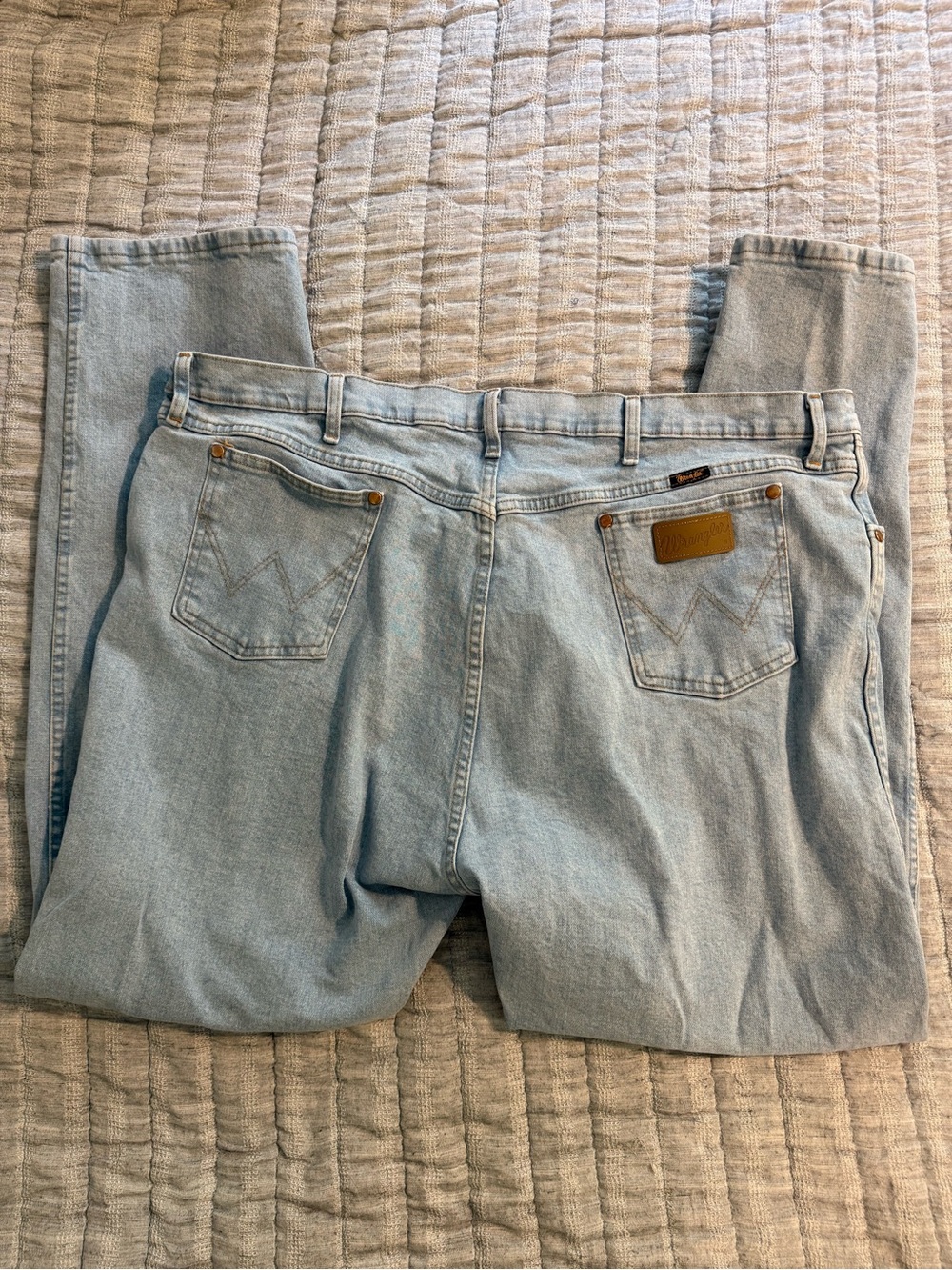 Wrangler Cowboy Cut Jeans 46x32 - Picture 2 of 3